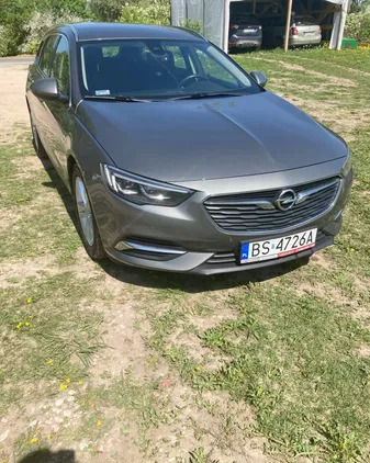 samochody osobowe Opel Insignia cena 58000 przebieg: 200000, rok produkcji 2017 z Suwałki